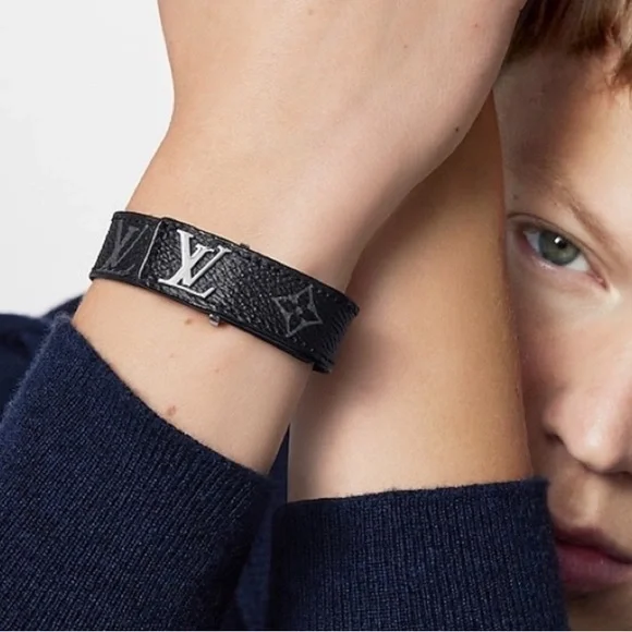 Louis Vuitton Black and Silver Men's Bracelet - Picture 6 of 6